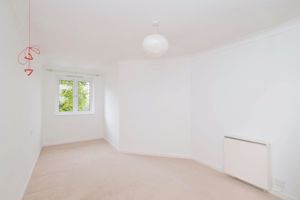 Bedroom- click for photo gallery